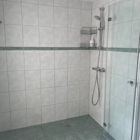 Neue Mit Terrasse * Guteborn