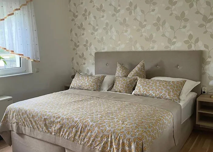 Neue Mit Terrasse Guteborn