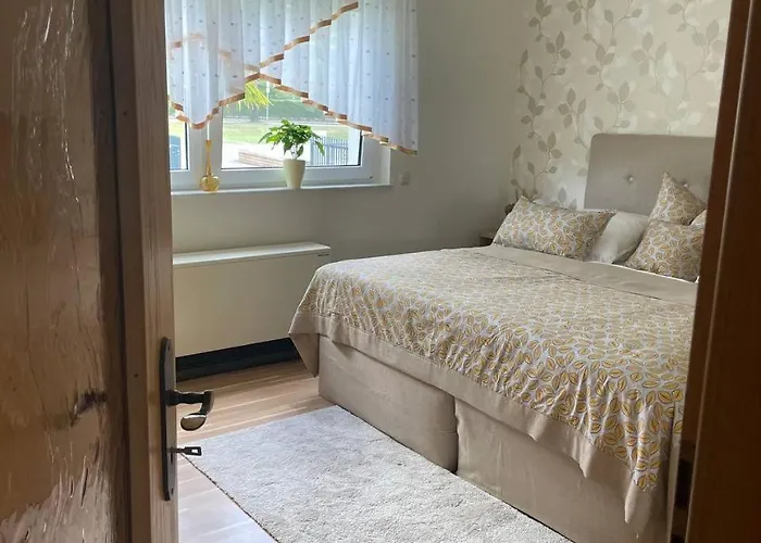 Neue Mit Terrasse * Guteborn