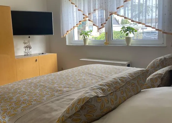 Neue Mit Terrasse Guteborn